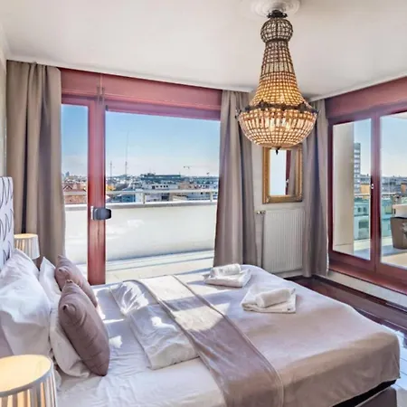 Skyvibe Penthouse Bpcentral *