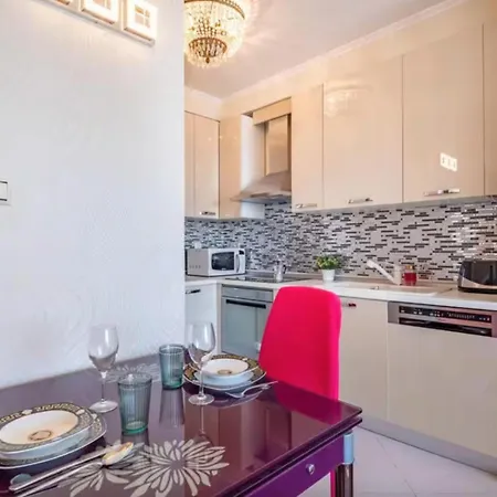 Skyvibe Penthouse Bpcentral *